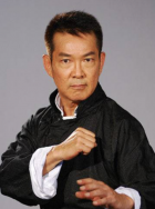 神秘般的男人